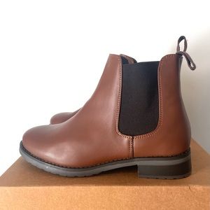 Will’s vegan smart chelsea boots
